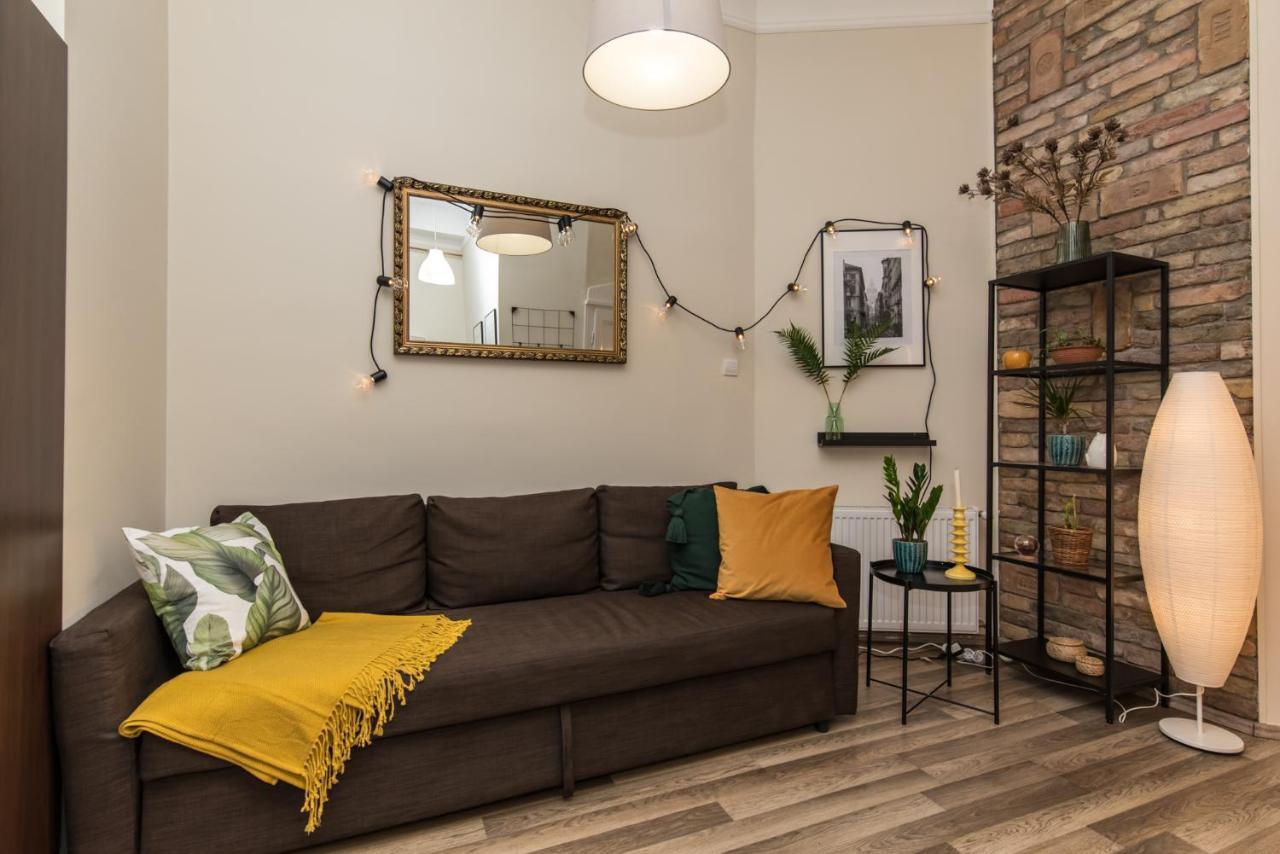 Cozy Nest In The Heart Of Budapest Apartment Exterior photo